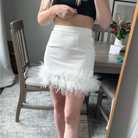 Elegant White Feather Trim Bridal Bachelorette, Christmas or Holiday Mini Skirt - Picture 2 of 7